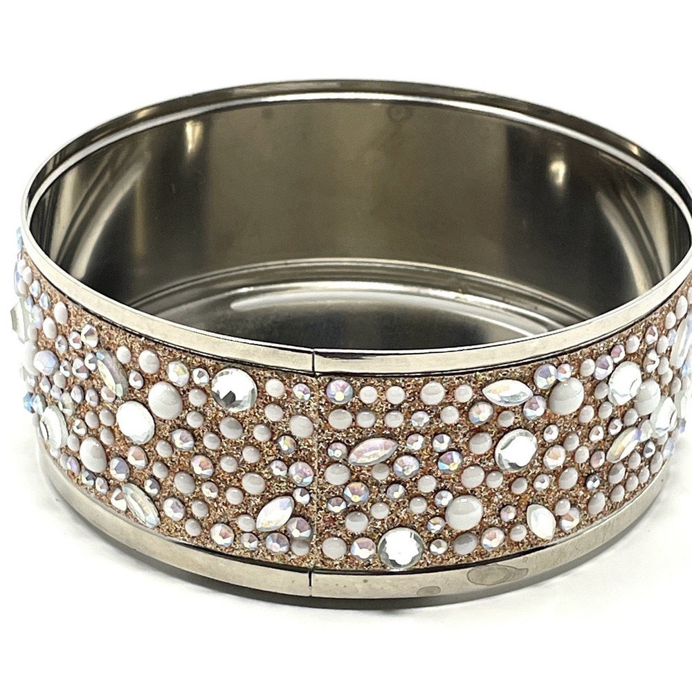 Bath & Body Works Candle Holder Unisex OS Silver Pearls Gems 3 Wick Sleeve